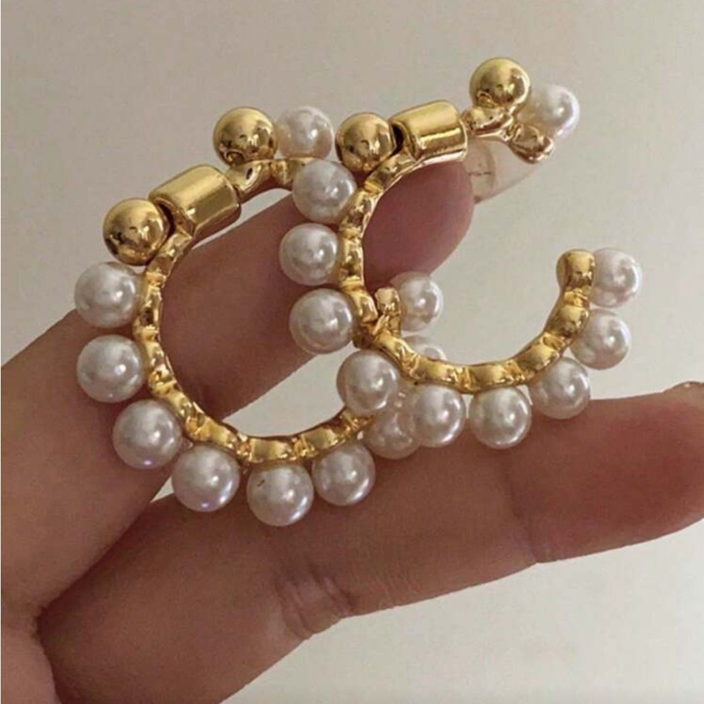 Aurelia Pearl Crescent Hoops - Picture 3 of 5